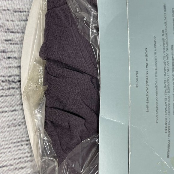 NWT Givenchy Total Control Body Smoothers 30 Denier Beaucoup De Black Sz… - Picture 6 of 6